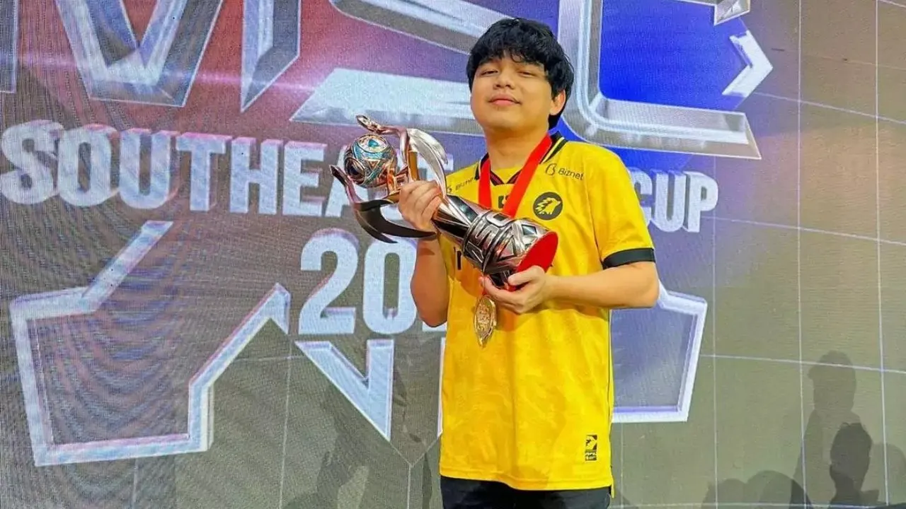 ONIC has decided not to extend Adi's contract as head coach. (SPIN Esports)