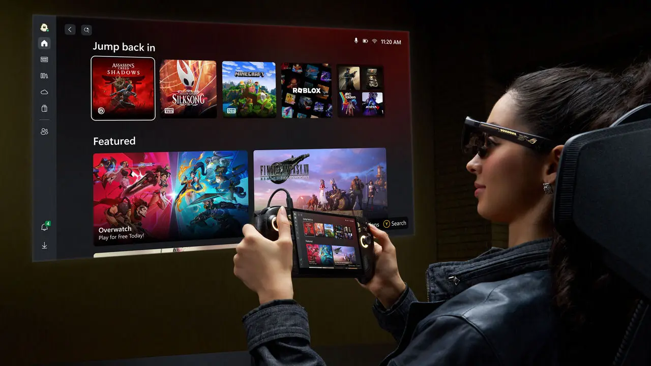 A display glasses is bundled into the package. (ASUS)