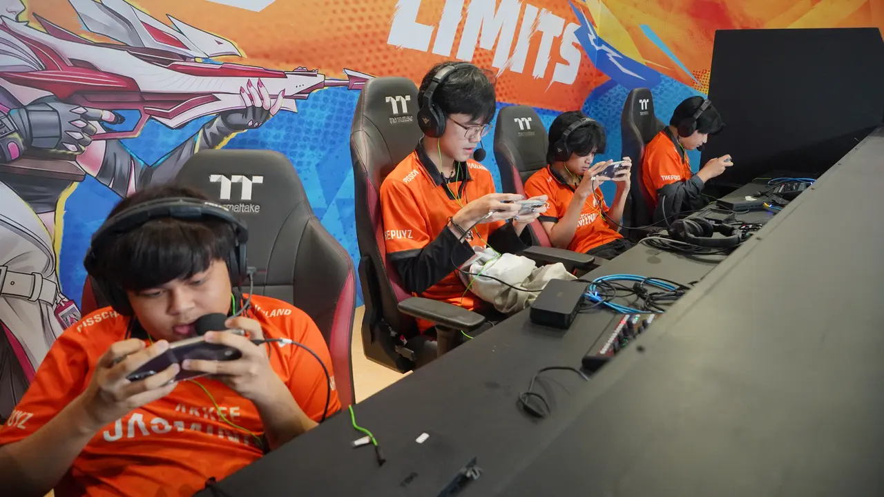 Team Akkee disqualified for failing to submit their travel paperwork. (Garena)